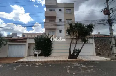 Apartamento com 2 quartos sendo 1 suíte, disponível para locação no bairro santa mônica em uberlândia-mg