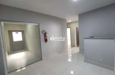 Loja disponível para locação no bairro martins em uberlândia-mg.
