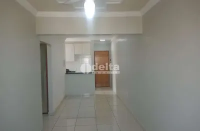 Apartamento com 2 quartos para alugar na Rua Licydio Paes, 5165419, Santa Mônica, Uberlândia