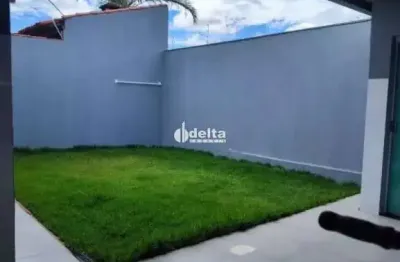 Casa disponível para locação no bairro Jardim Patrícia em Uberlândia MG