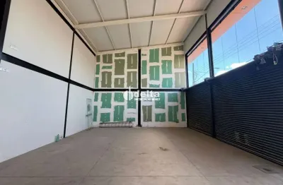 Loja disponível para locação e venda no bairro Tubalina em Uberlândia-MG.