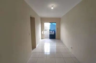 Apartamento com 2 quartos sendo 1 suíte disponível para venda e locação no bairro Santa Mônica em Uberlândia-MG