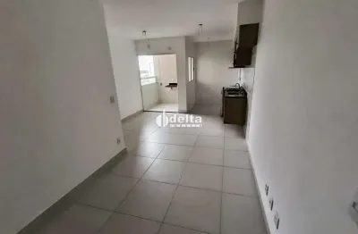Apartamento com 2 quartos sendo 1 suíte, disponível para locação no bairro Portal do Vale II em Uberlândia-MG