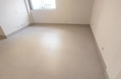 Maravilhoso apartamento no setor oeste 3 quartos 1 suíte, sala, cozinha , armários 1 garagem