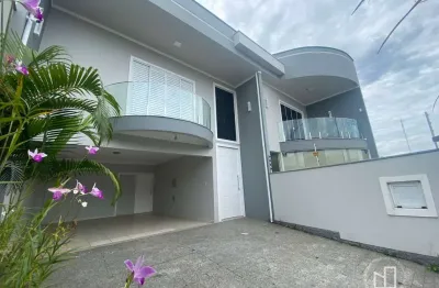 Casa com 3 quartos à venda no Centro, Capivari de Baixo 
