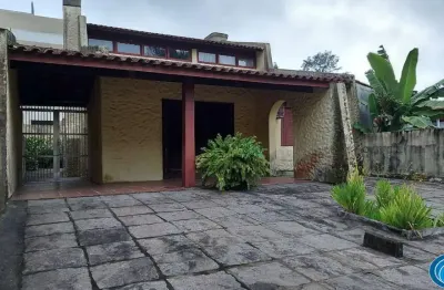Casa com 4 quartos à venda na Enseada, Ubatuba 