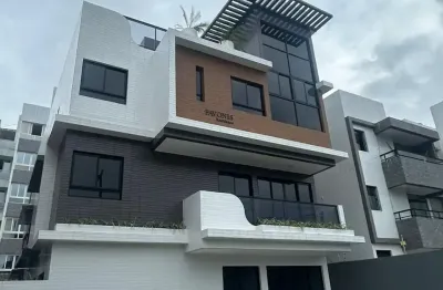 Apartamento térreo com área nos bancários com 3 quartos sendo 1 suíte