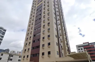 Alugo apartamento em manaíra com 3 quartos sendo 1 suíte, elevador e lazer