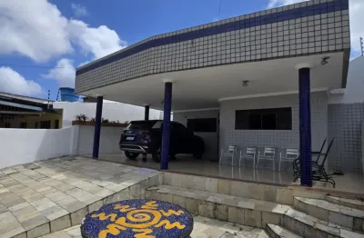 Casa com 4 quartos para alugar na Rua José Gomes da Silveira, 300, Cristo Redentor, João Pessoa