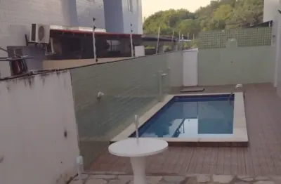 Apartamento térreo no josé américo com 3 quartos sendo 1 suíte, 2 vagas com piscina