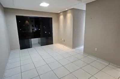 Alugo apartamento no jardim cidade universitária com 3 quartos sendo 1 suíte