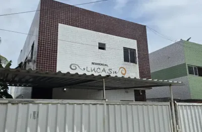 ALUGO Apartamento Térreo com Área no Parque do Sol/Valentina com 2 Quartos sendo 1 Suíte