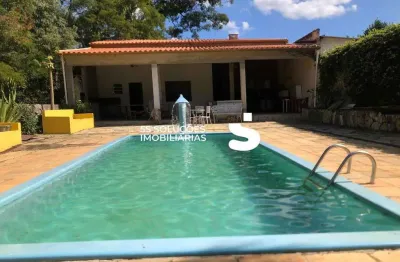 Linda e aconchegante chácara/granja, no distrito de caeté