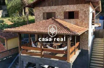 Casarão em itaipava com porteira fechada. oportunidade!!