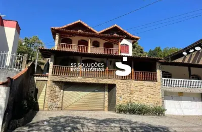 Oportunidade única! casa alto padrão com 5 quartos, área gourmet e piscina em localização privilegiada!