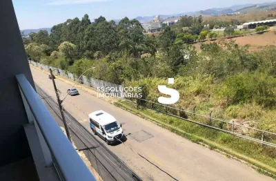 Confortável quarto e sala com vaga coberta, próximo ufjf no aeroporto