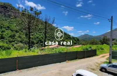Oportunidade única: apartamento tipo casa de 3 quartos em correas, petrópolis!