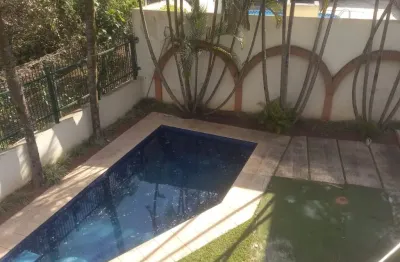 Casa à venda no residencial 6 alphaville, 360m², 4 dormitórios, 2 suítes, piscina, área de lazer completa e segurança 24h.