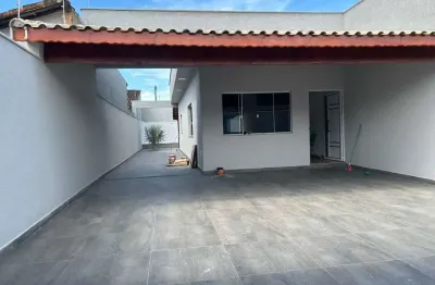 Casa para venda em itanhaém, jardim comendador, 3 dormitórios, 2 suítes, 1 banheiro, 3 vagas