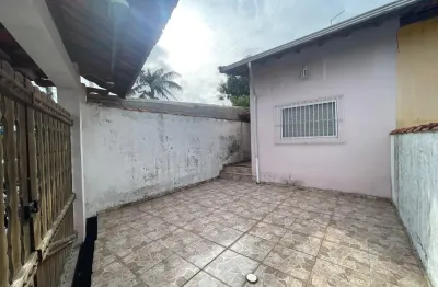 Casa com 02 dormitórios sendo 01 suite  para venda, itanhaém / sp