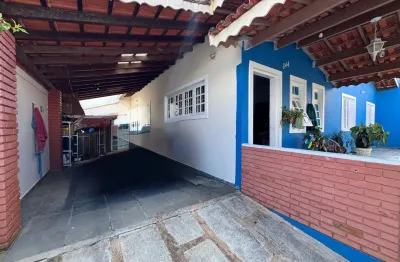 Casa para venda, peruíbe / sp. possui 03 dormitórios, espaço para piscina