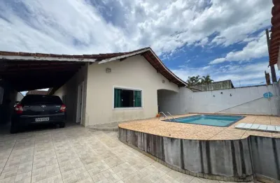 Casa para Venda em Peruíbe, Nova Peruibe, 4 dormitórios, 2 suítes, 1 banheiro, 6 vagas