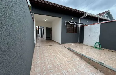 Casa para Venda em Peruíbe, Vila Roman, 2 dormitórios, 1 suíte, 1 banheiro, 2 vagas