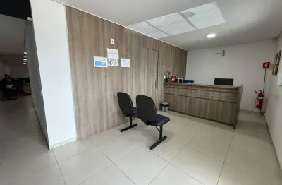 Prédio com 11 salas para alugar na Rua João Lisboa Calheiros, 262, Tabuleiro do Martins, Maceió