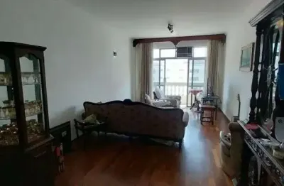 Imóvel para venda possui 180 metros quadrados com 3 quartos em gonzaga - santos - sp