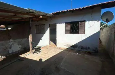 Casa com 2 dormitórios para alugar, 60 m² por r$ 700/mês - centro - ibiporã/pr