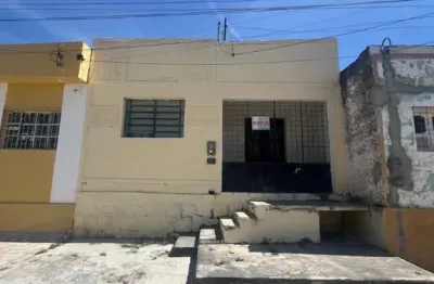Casa para venda em arcoverde, centro, 3 dormitórios, 2 banheiros
