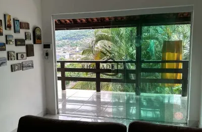 Casa com 3 quartos à venda na Avenida Doutor José Geraldo Bezerra de Menezes, 28, Itaipu, Niterói