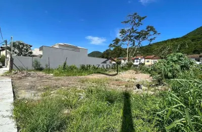 Terreno à venda na Rua Vinte e Sete, 6, Engenho do Mato, Niterói