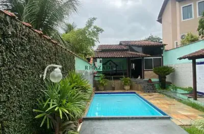 Casa com 2 quartos à venda na Rua PY, 511, Serra Grande, Niterói