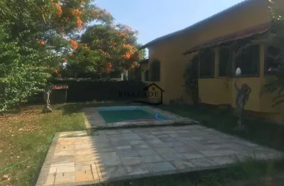 Excelente casa em itaipu niterói próximo aos principiais mercados e bancos.