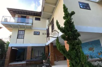 Casa de alto padrão no condomínio lírios do campo 2 – camboinhas, niterói.