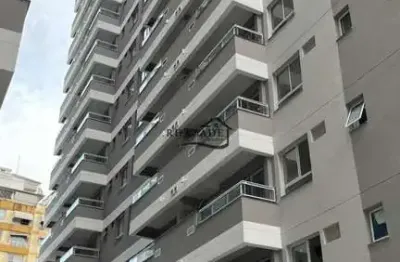 Apartamento na av mario vianna, santa rosa, niterói.