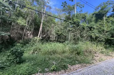 Excelente terreno 1050m2 plano no condomínio três mangueiras pendotiba, niterói.