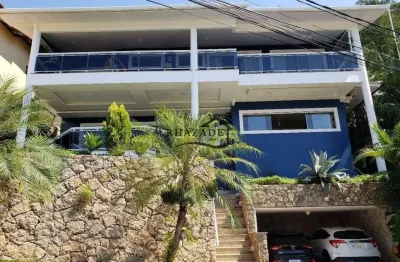 Excelente casa em condomínio uba piratininga em niterói.