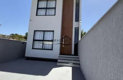 Excelente casa 3 quartos no maravista/niterói próximo aos principais comércios.