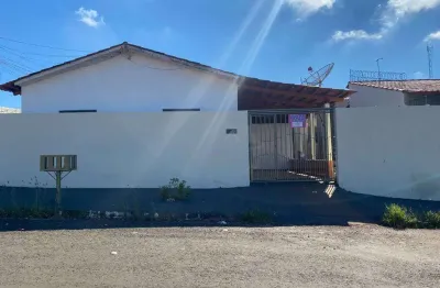 Casa para alugar em jataí, vila jardim rio claro, com 3 quartos, com 135.48 m²