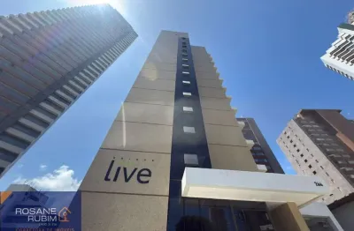 Apartamento com 27m² decorado e mobiliado no caminho das árvores