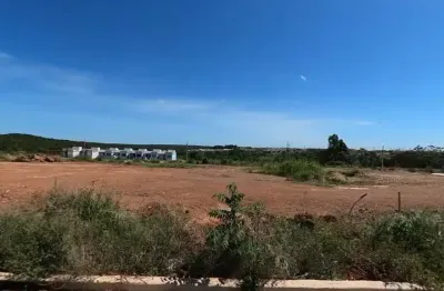 Terreno à venda na Avenida Nicarágua, 28B, Jardim Novo Mundo, Várzea Grande