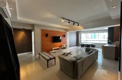 Luxo e conforto no ed. holambra – 3 suítes e 3 vagas em balneário camboriú