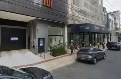 Sala térrea em prédio novo com 49m2, 01 bwc e 01 vaga de garagem...  ótima localização