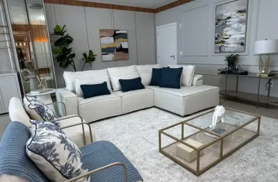 Super luxo, mobiliado, decorado e equipado pra vc... 3 dorm (1 suíte + 2 demis) 3 bwc e 2 vgs...