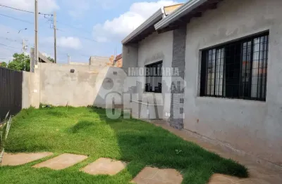 Vende-se casa 3 dormitórios no jardim verona próximo ao heimtal em londrina-pr