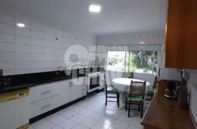 Vende-se sobrado comercial na avenida das cataratas em foz do iguaçu-pr