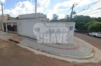 Casa com 2 quartos à venda no Jardim Piza, Londrina 