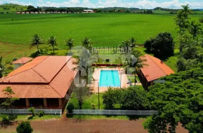 Vende-se Propriedade Rural - Fazenda Dalinta - LEOPOLIS - PR
